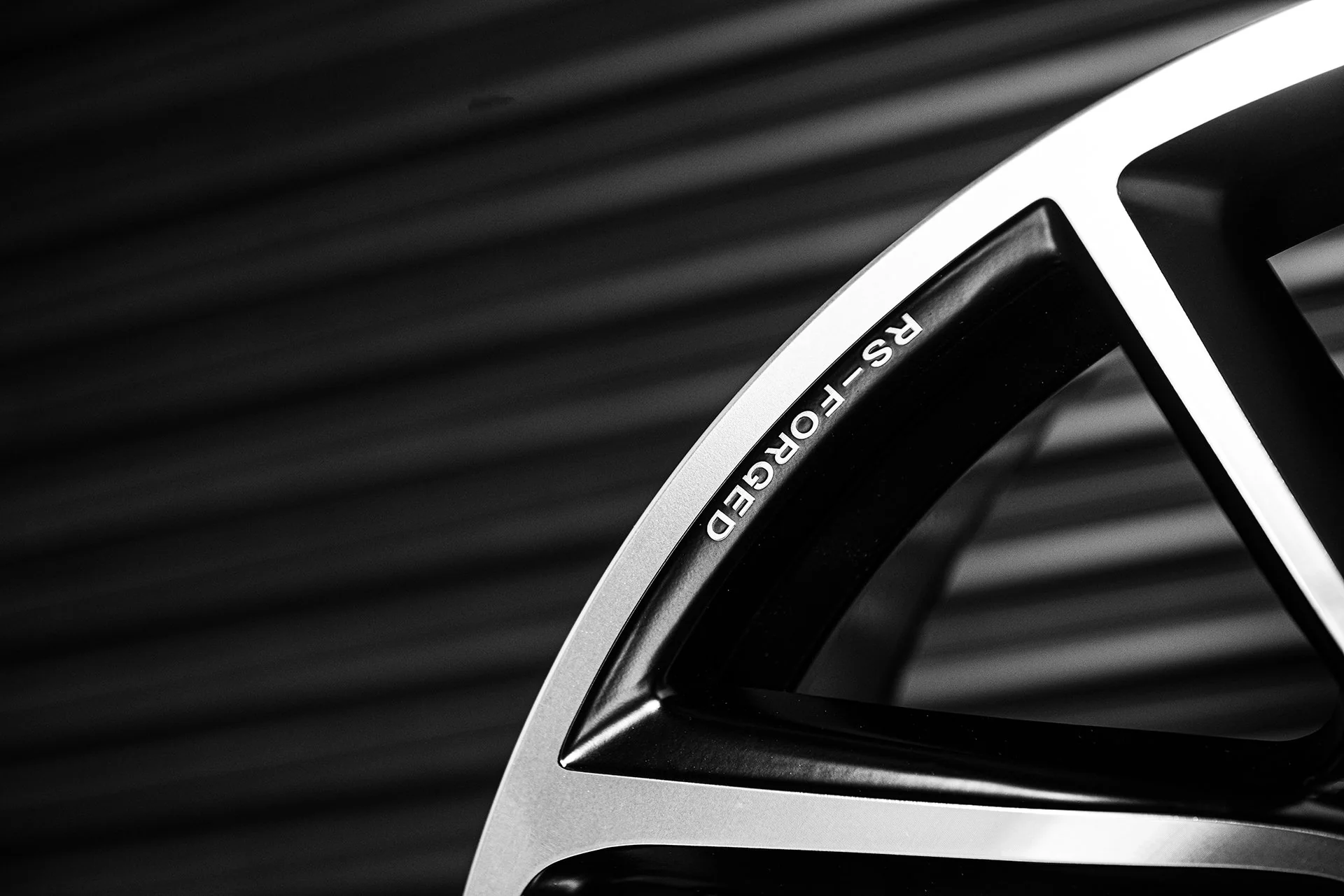 Bentley Bentayga (2020 Onwards) - Type 56 RS-Forged Alloy Wheels - Image 10