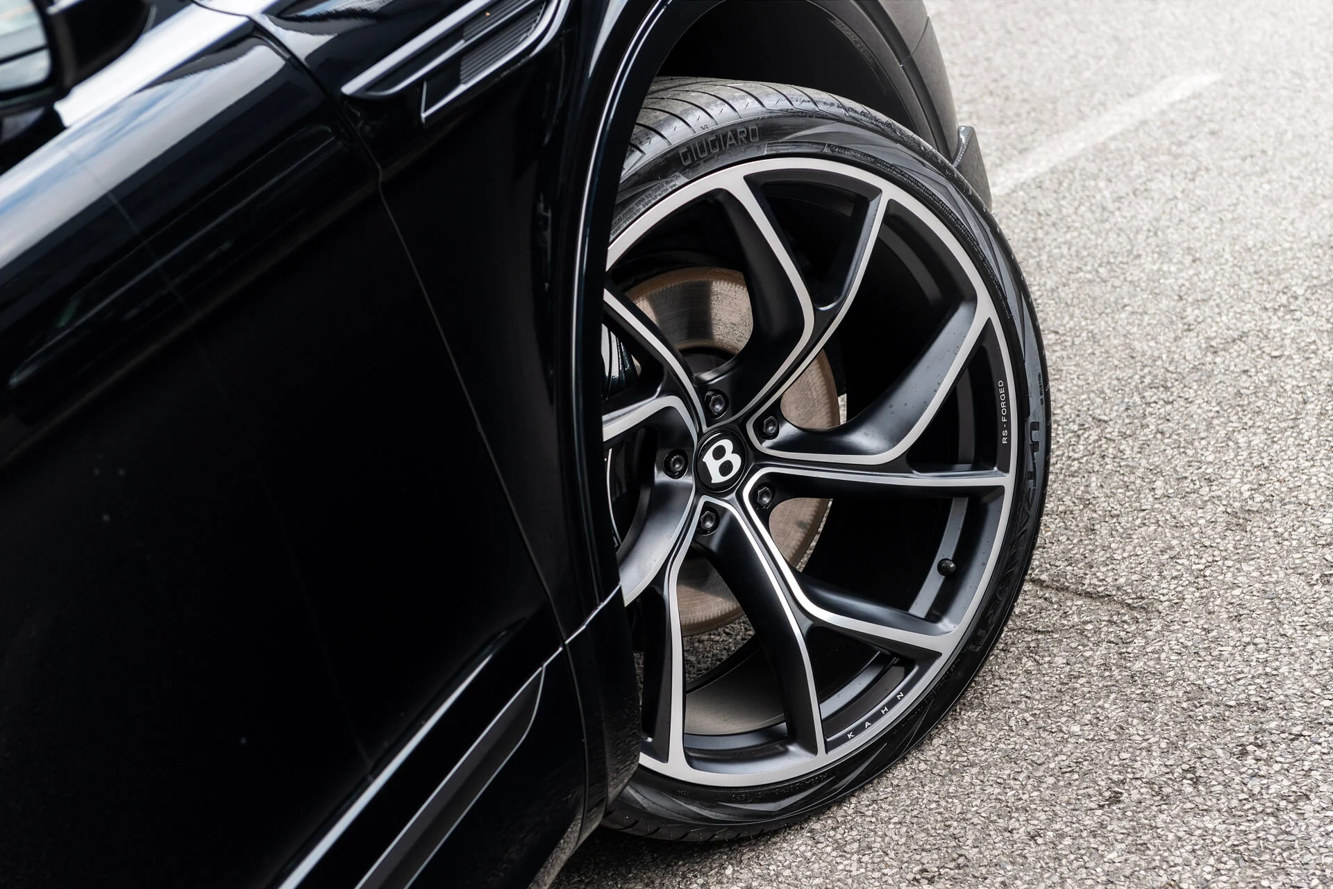 Bentley Bentayga (2020 Onwards) - Type 56 RS-Forged Alloy Wheels - Image 15