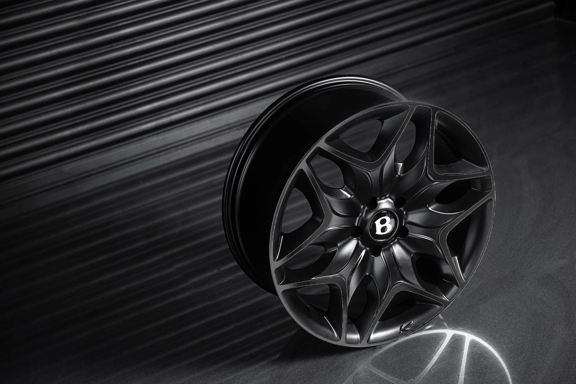 Bentley Mulsanne (2010-2016) Split 6 Light Alloy Wheels - Image 3