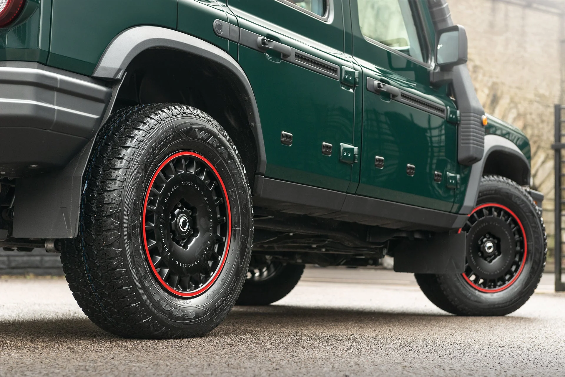 INEOS Grenadier (2023 Onwards) Alloy Wheels - Huntsman Armoured 5-Ton RS-Forged - Image 4