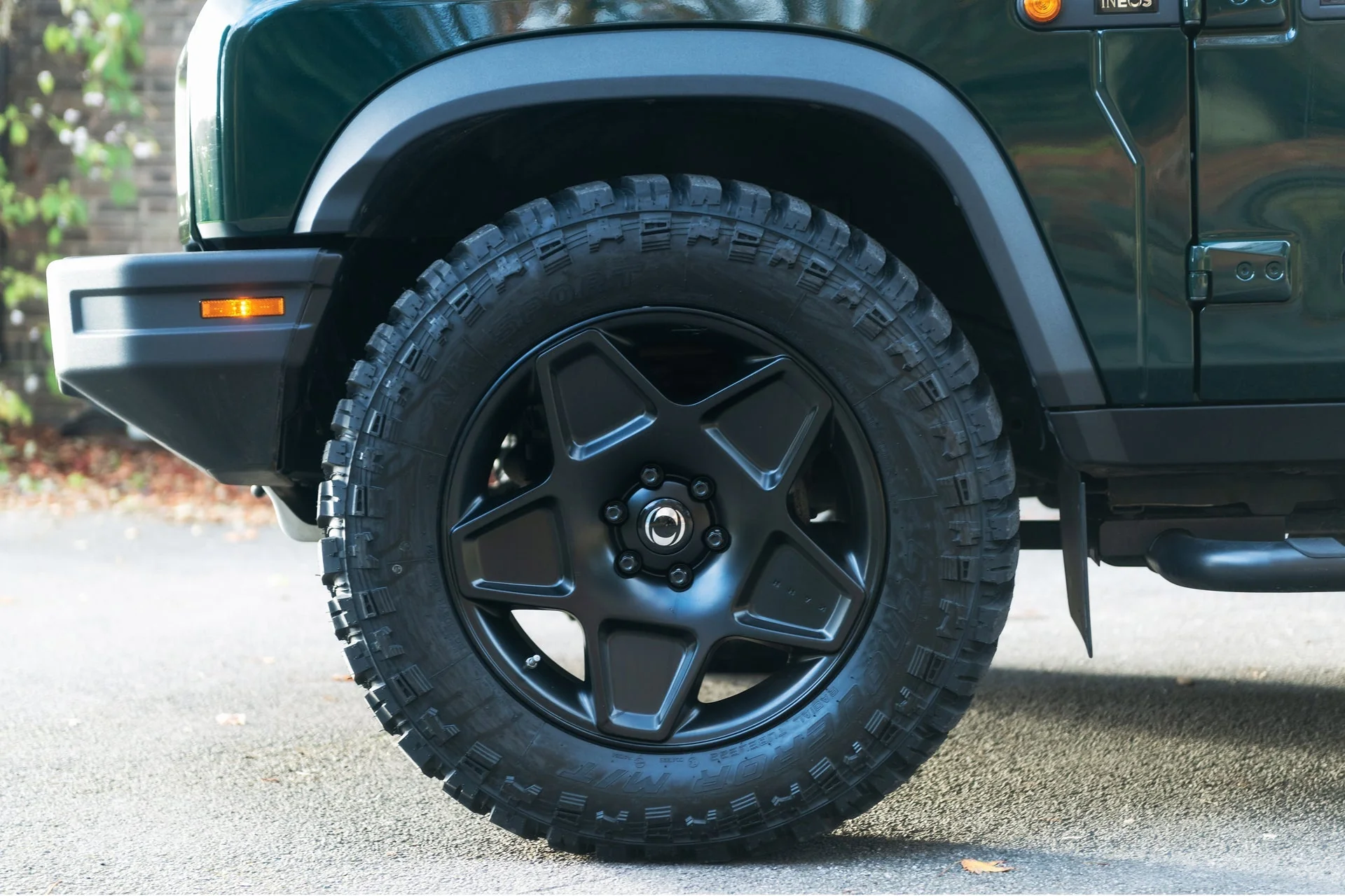 INEOS Grenadier (2023 Onwards) Alloy Wheels - Mondial Retro RS-Forged - Image 21