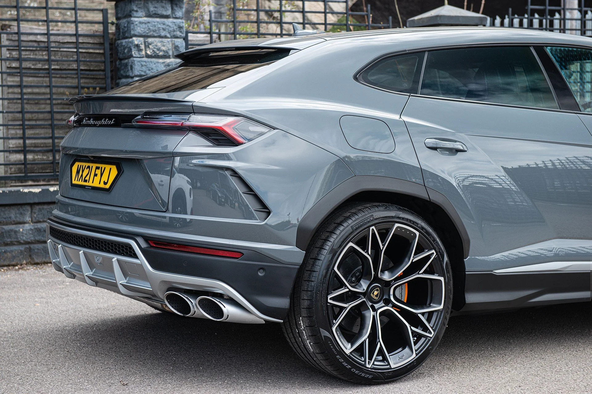 Lamborghini Urus Type 53 Forged Light Wheels - Image 19