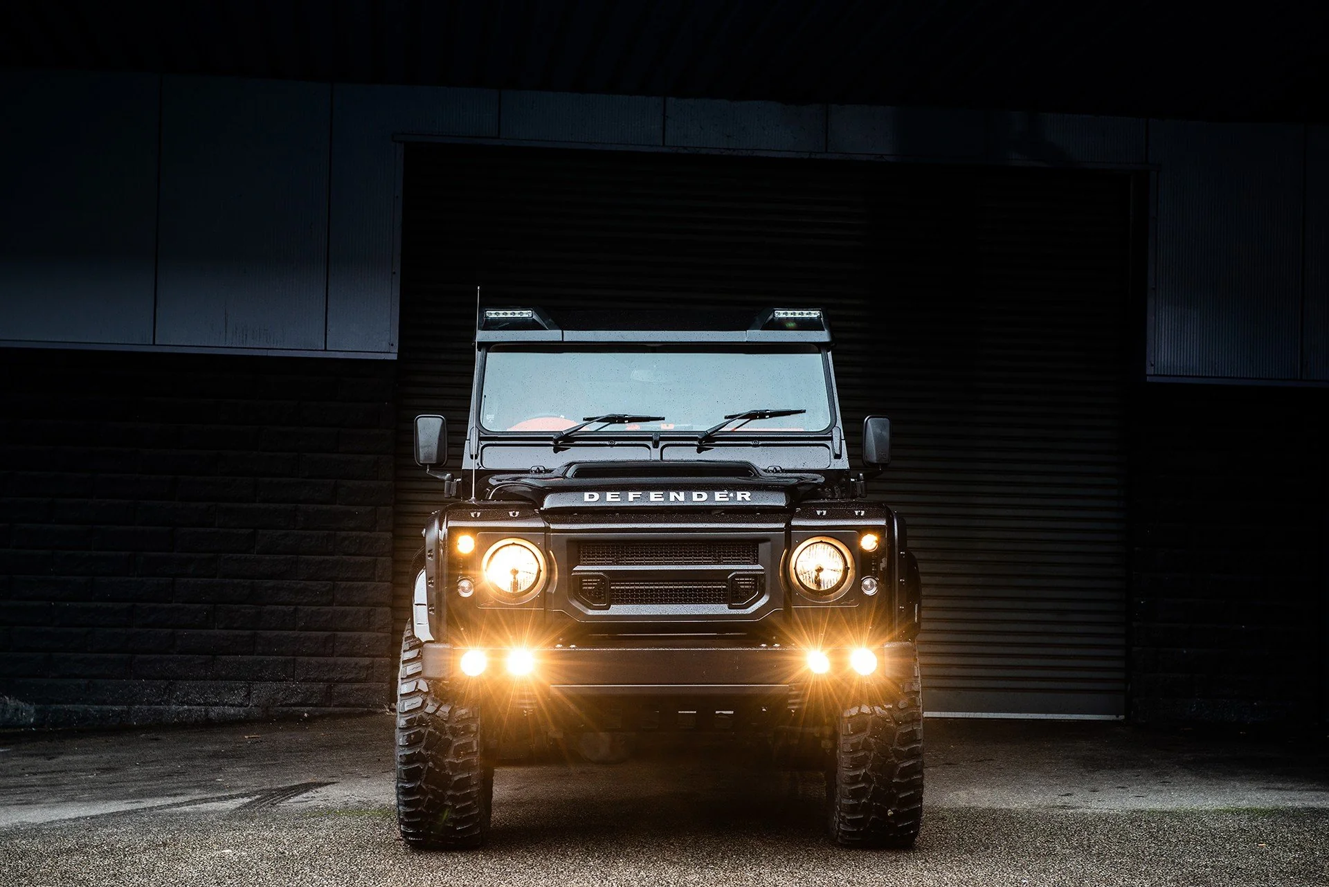 Land Rover Defender 110 (1991-2016) 50mm Suspension lift Kit - Image 4