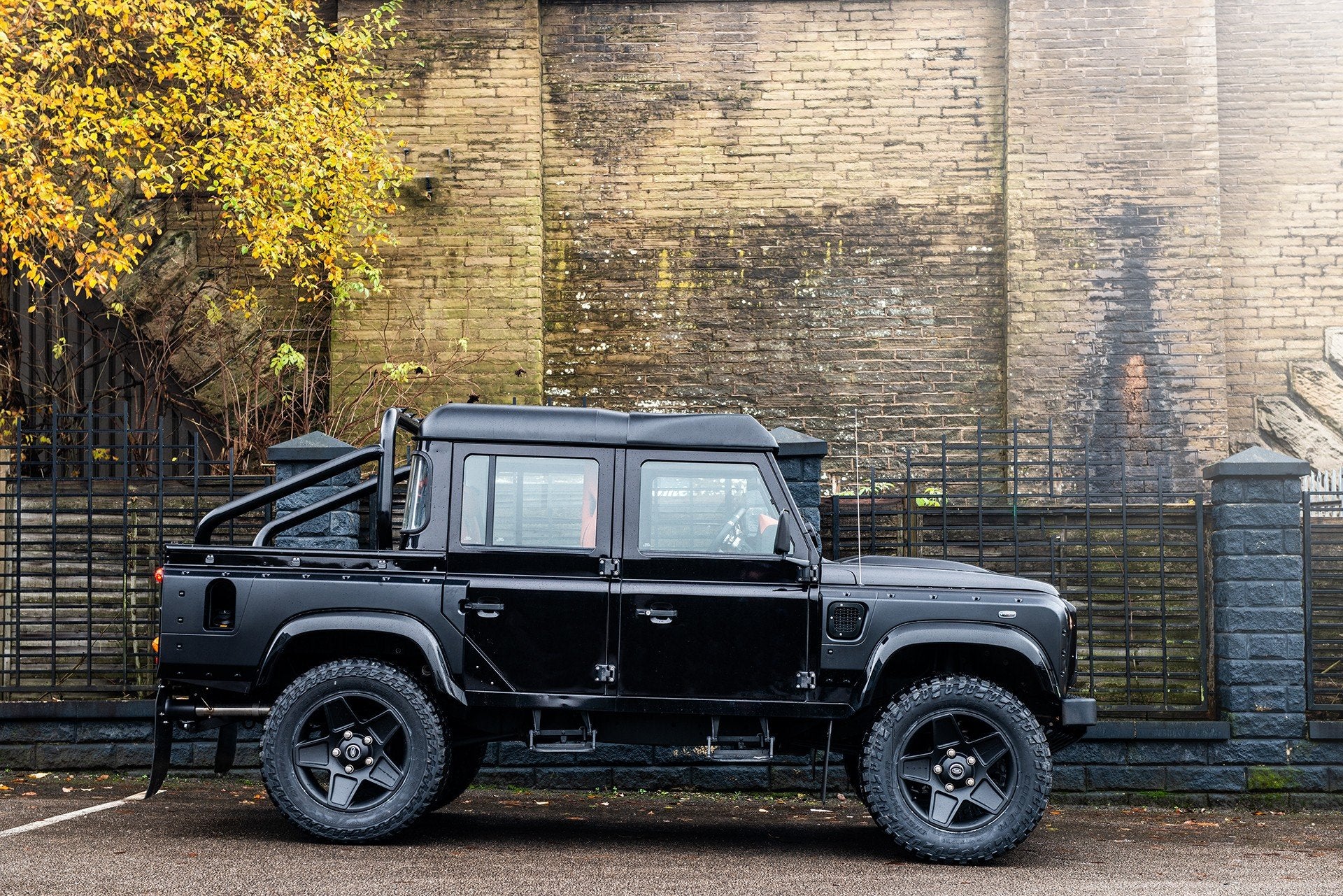 Land Rover Defender 110 (1991-2016) 50mm Suspension lift Kit - Image 5