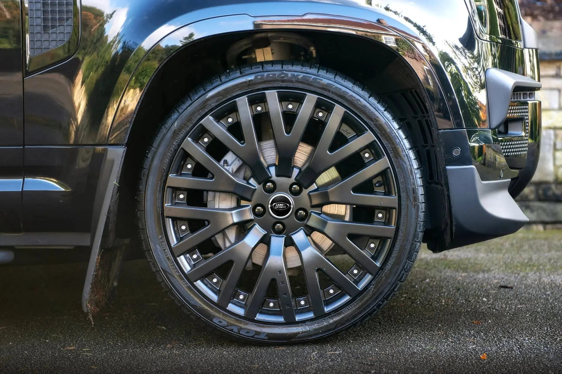 Land Rover Defender (2020 Onwards) Alloy Wheels - RS-2 Light - Image 22
