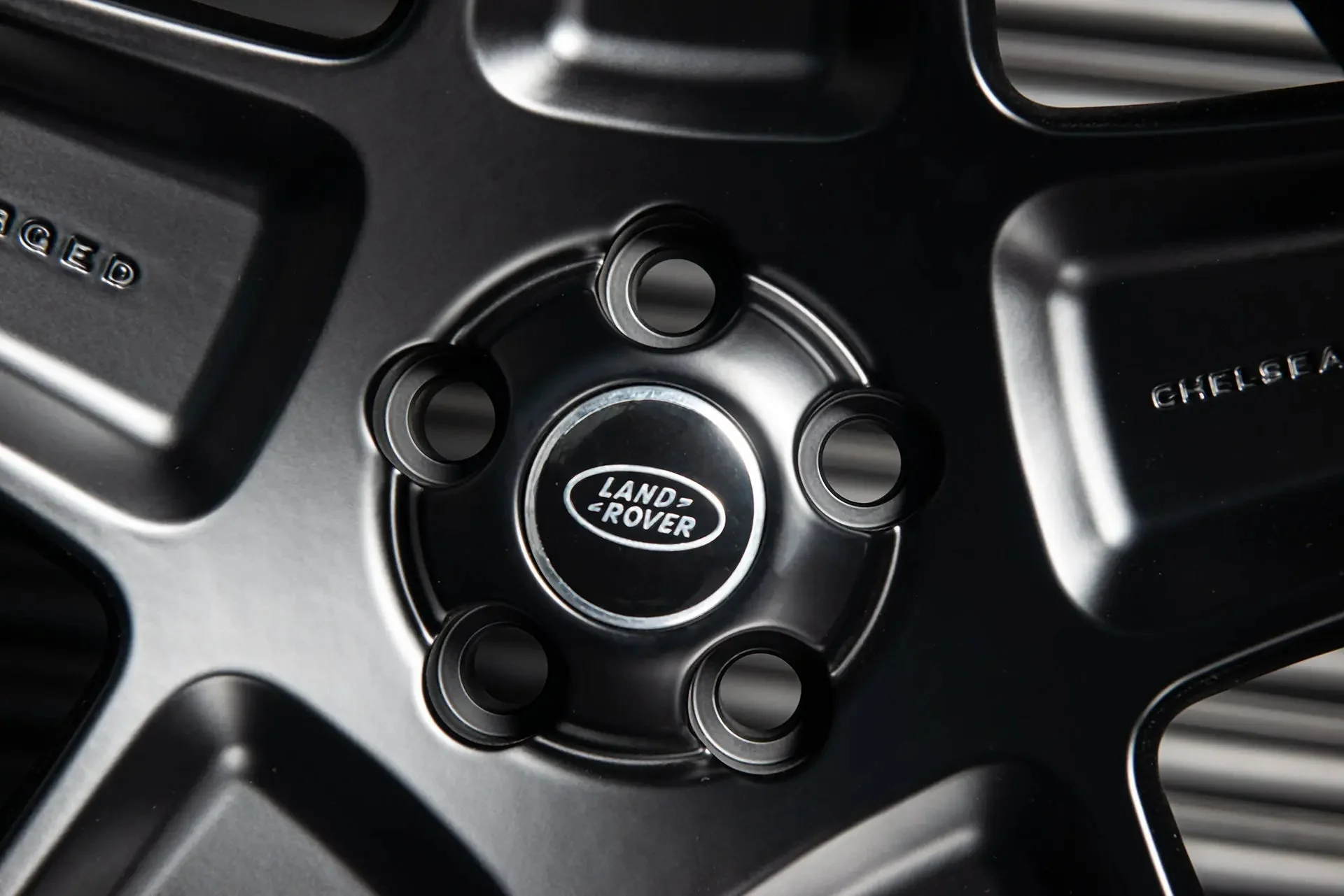 Land Rover Defender (2020 Onwards) RS-Forged Alloy Wheels - Mondial Retro - Image 7