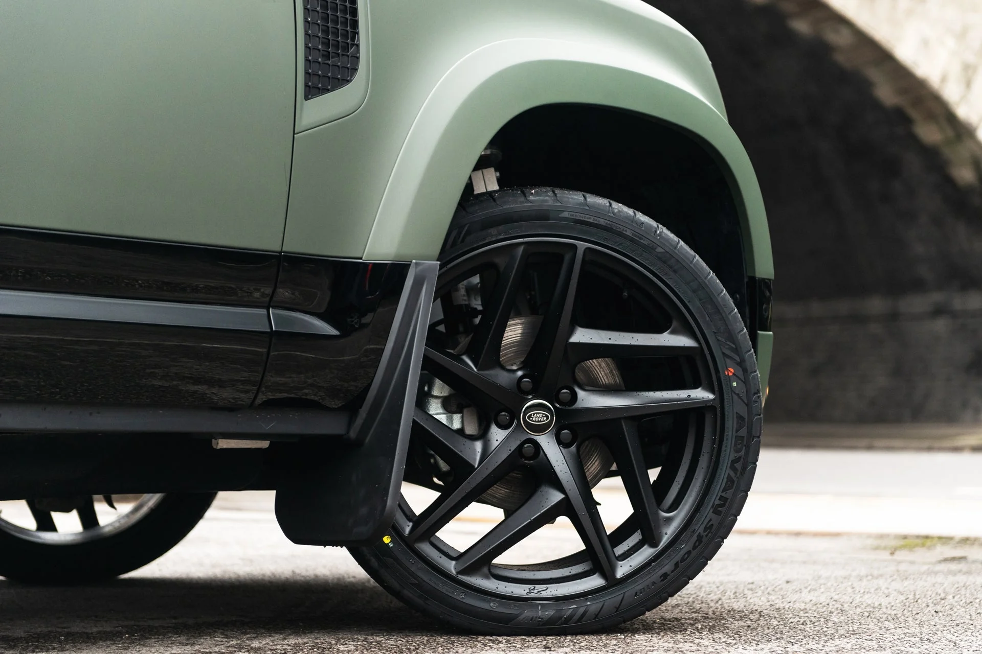 Land Rover Defender (2020 Onwards) RS-Forged Alloy Wheels - Type 52 - Image 18