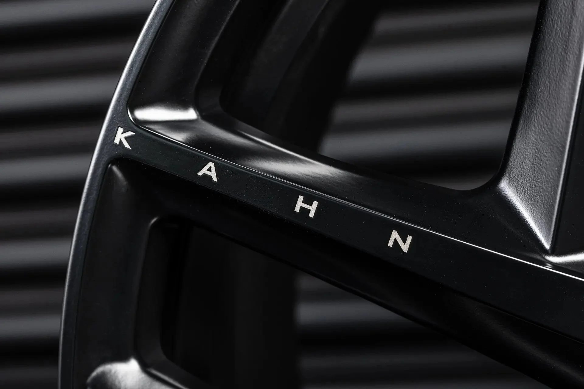 Land Rover Defender (2020 Onwards) RS-Forged Alloy Wheels - Type 52 - Image 45