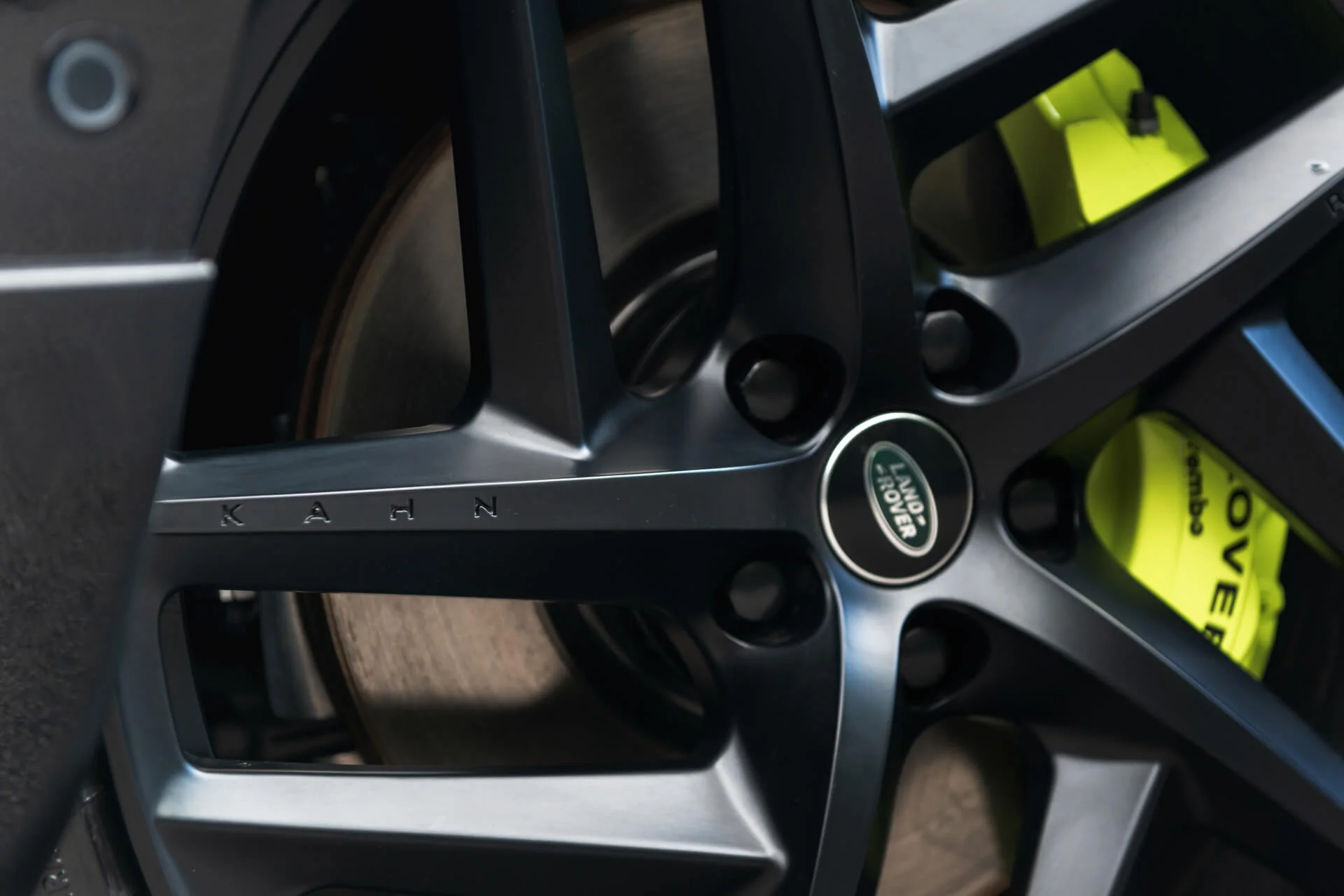 Land Rover Defender (2020 Onwards) RS-Forged Alloy Wheels - Type 52 - Image 29