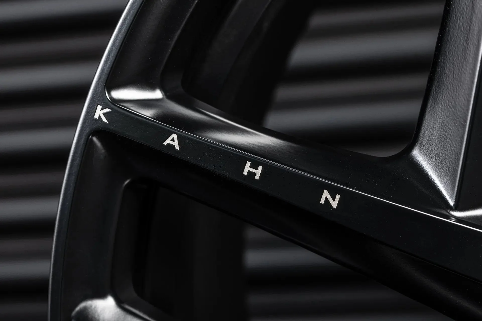 Land Rover Defender (2020 Onwards) RS-Forged Alloy Wheels - Type 52 - Image 41