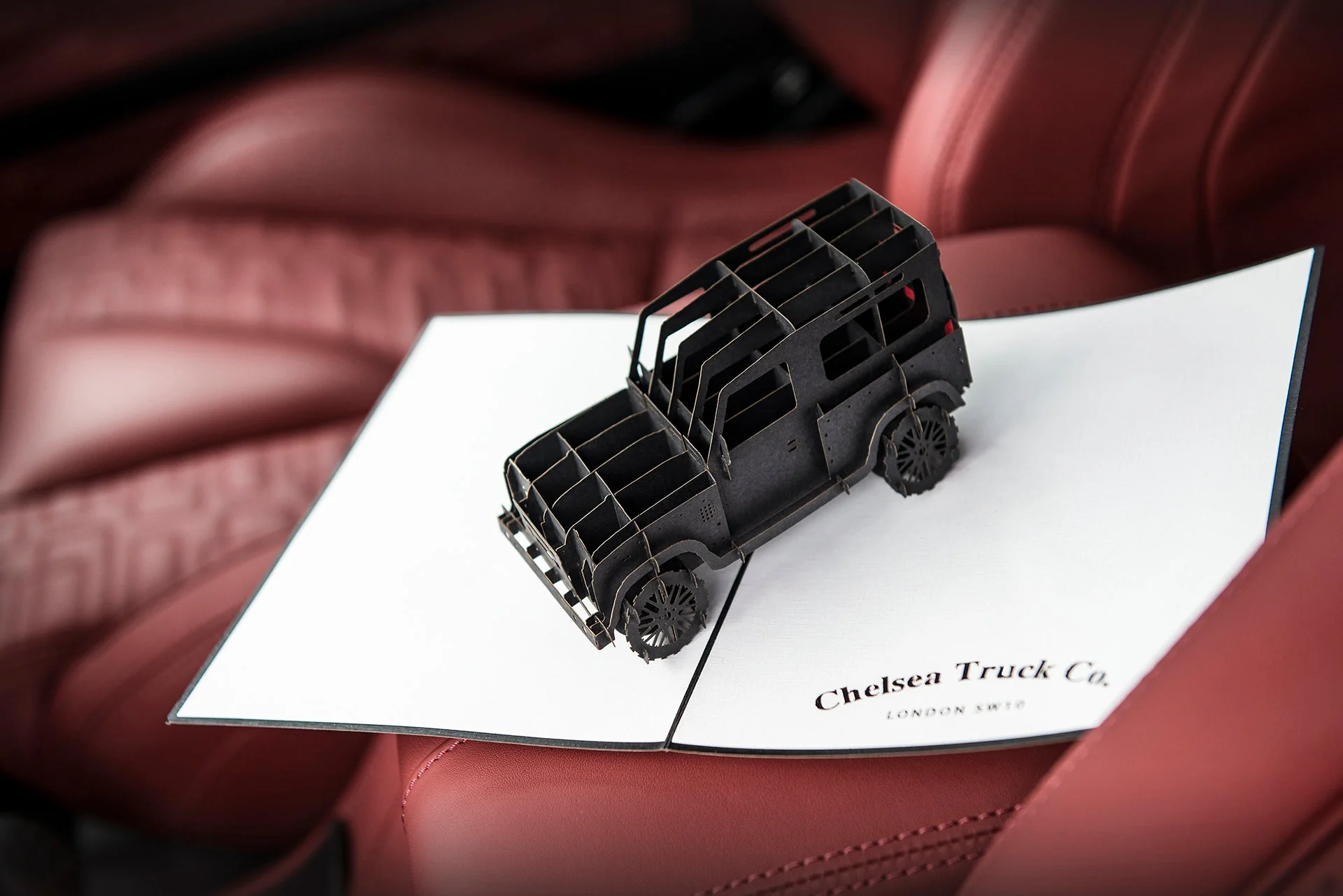 Land Rover Defender 90 (1991-2016) 3D Pop Up Greeting Card - Image 3