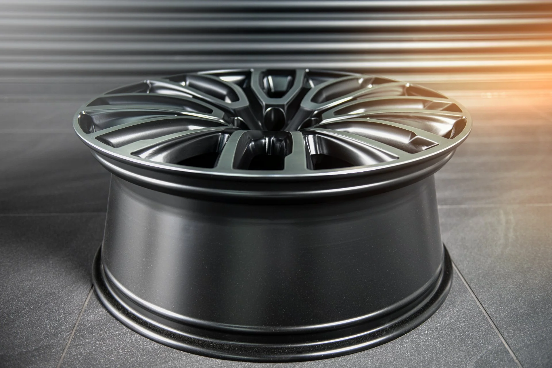 Land Rover Discovery (2017 Onwards) Pace Car Light Alloy Wheels - Image 11