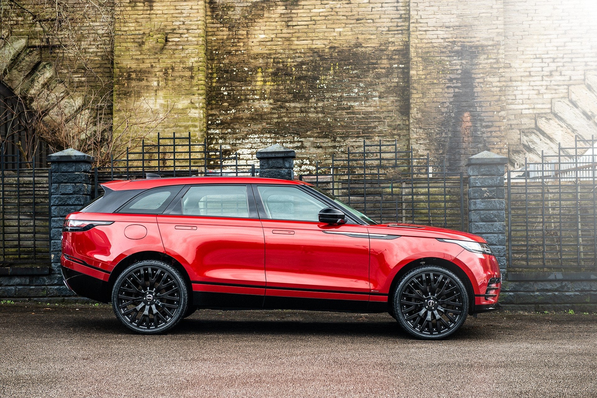 Range Rover Velar (2017 Onwards) RS-2 Light Alloy Wheels - Image 10