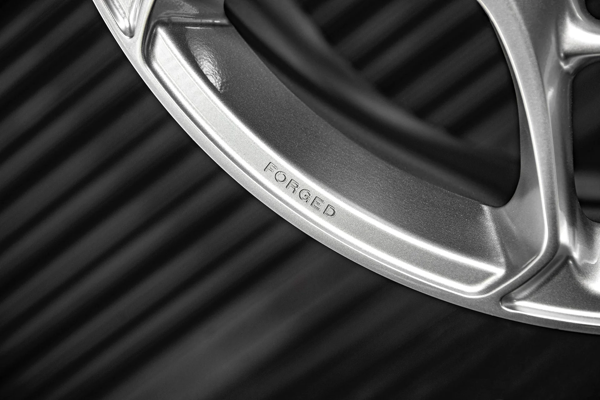 Type 11 Forged Light Alloy Wheels Suitable for Porsche 911/992 (2019 Onwards) - Image 9