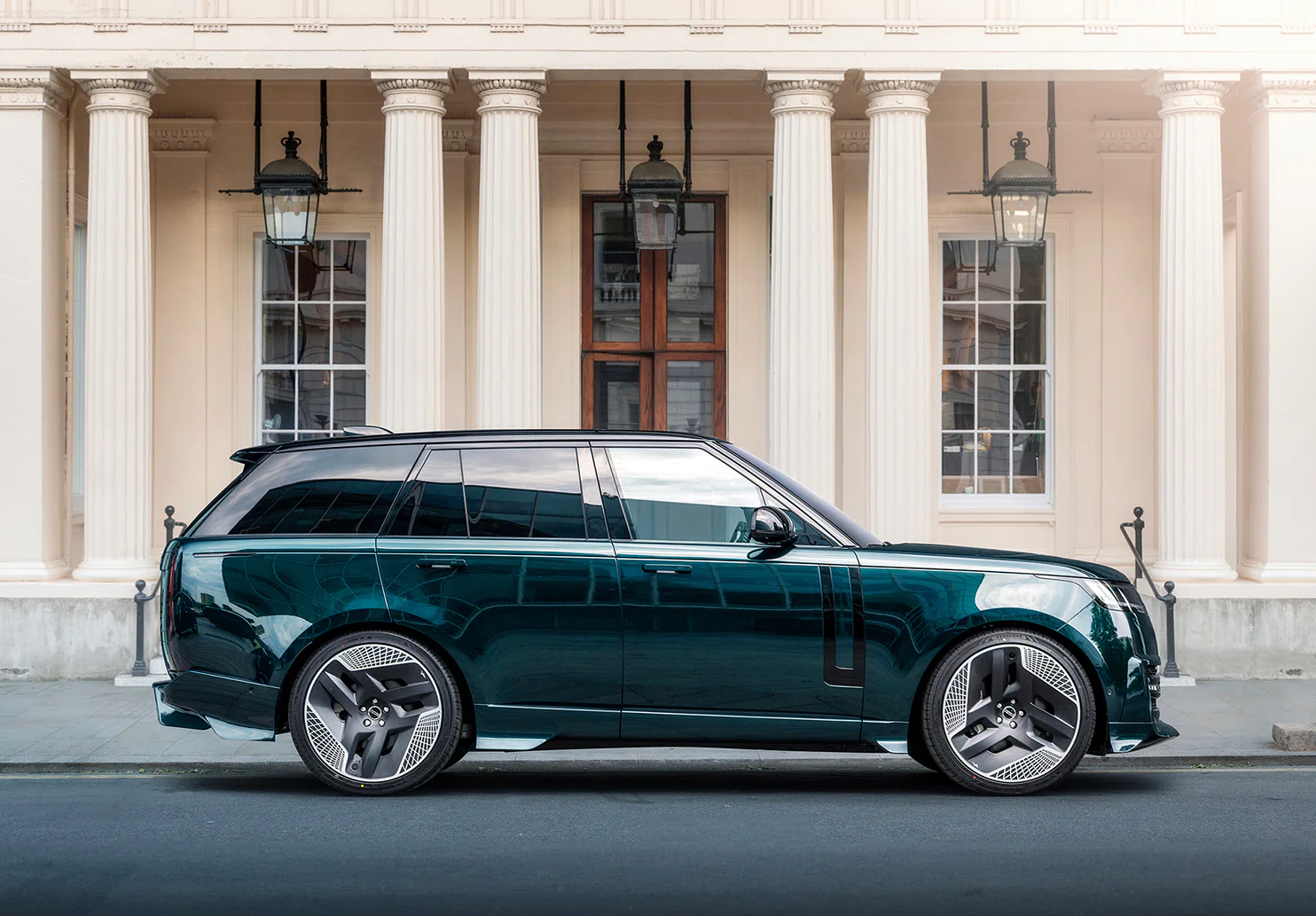 Range Rover (2022 Onwards) Type 33 Fintail Forged Alloy Wheels - Image 17