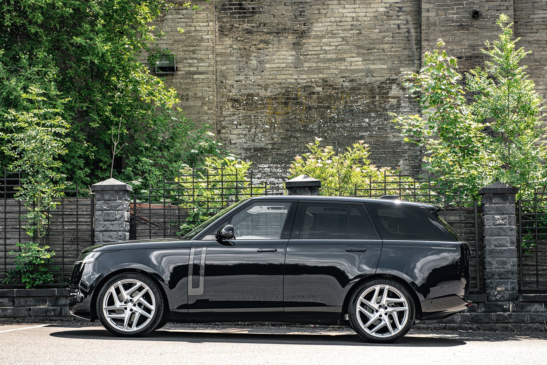 Range Rover (2022 Onwards) Type 52 RS-Forged Alloy Wheels - Image 8