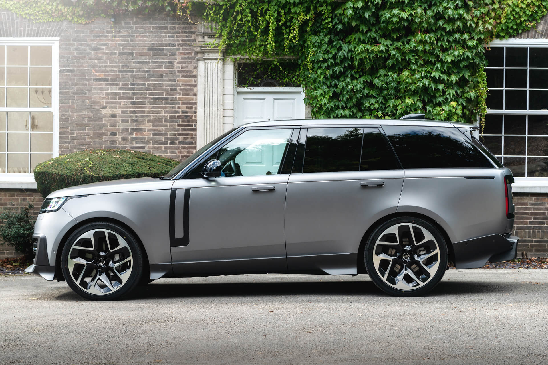 Range Rover (2022 Onwards) Type 60 RS-Forged Alloy Wheels - Image 17