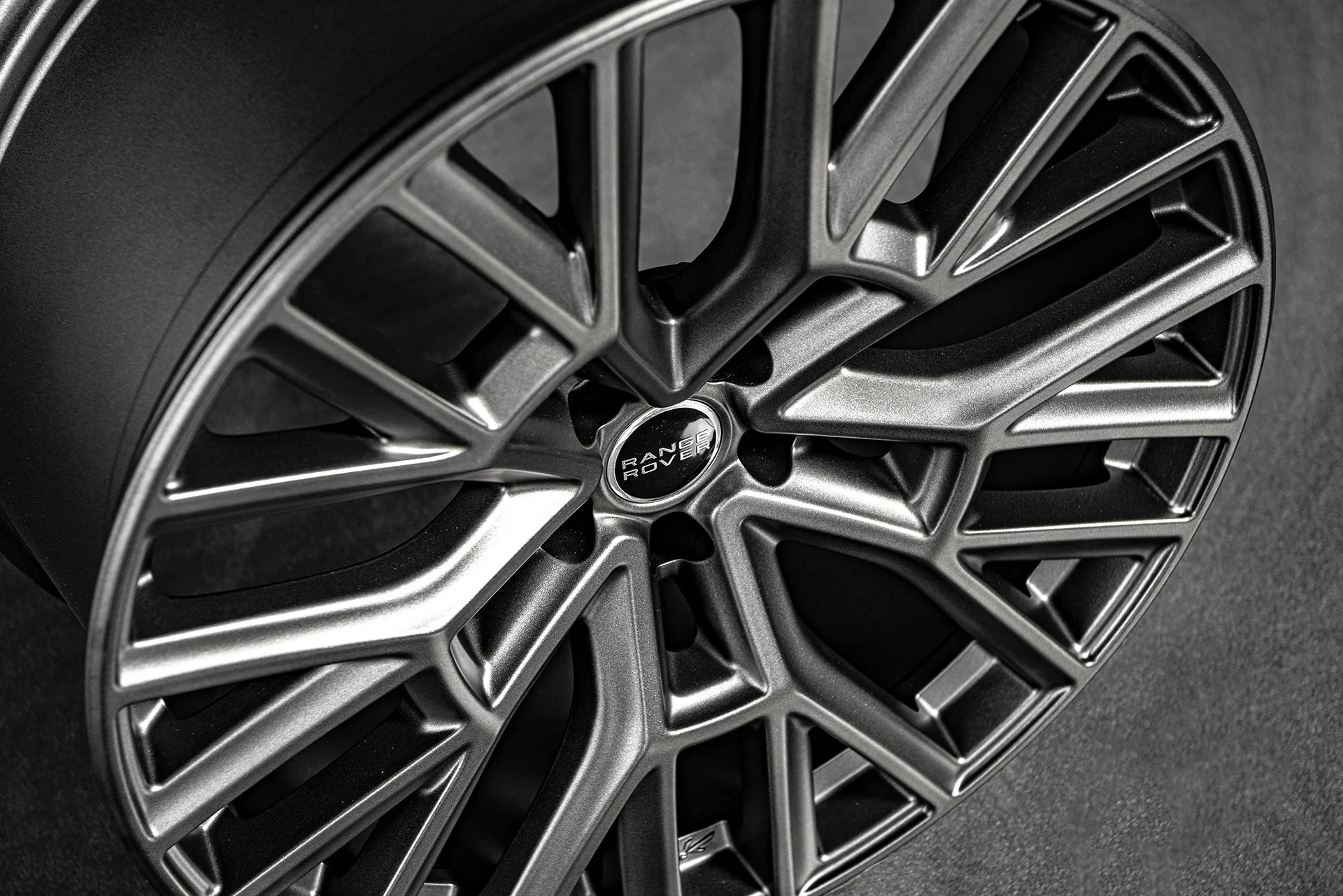 Range Rover Sport (2022 Onwards) RS 3.0 Alloy Wheels - Image 8