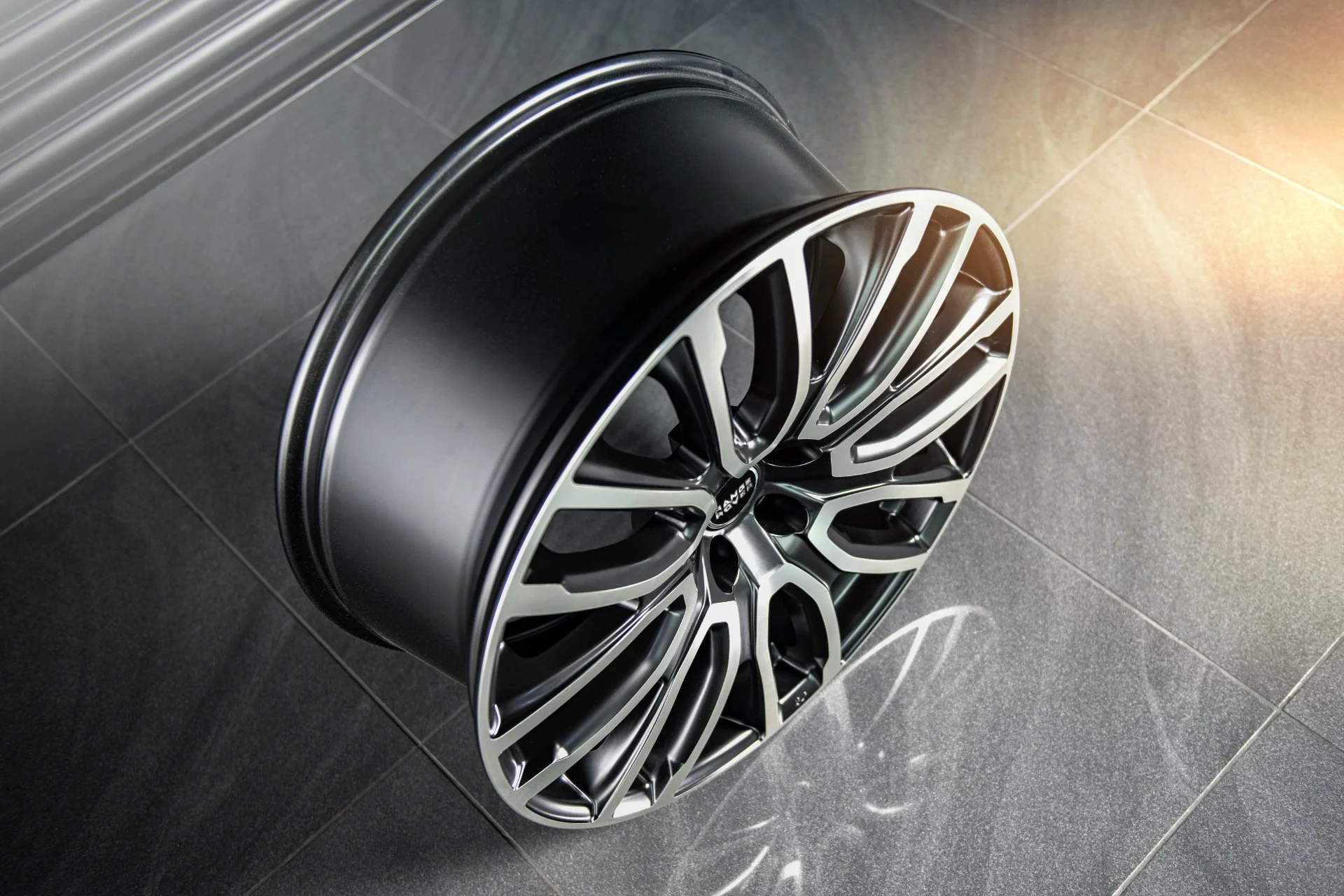 Range Rover (2012-2018) Pace Car Light Alloy Wheels - Image 6