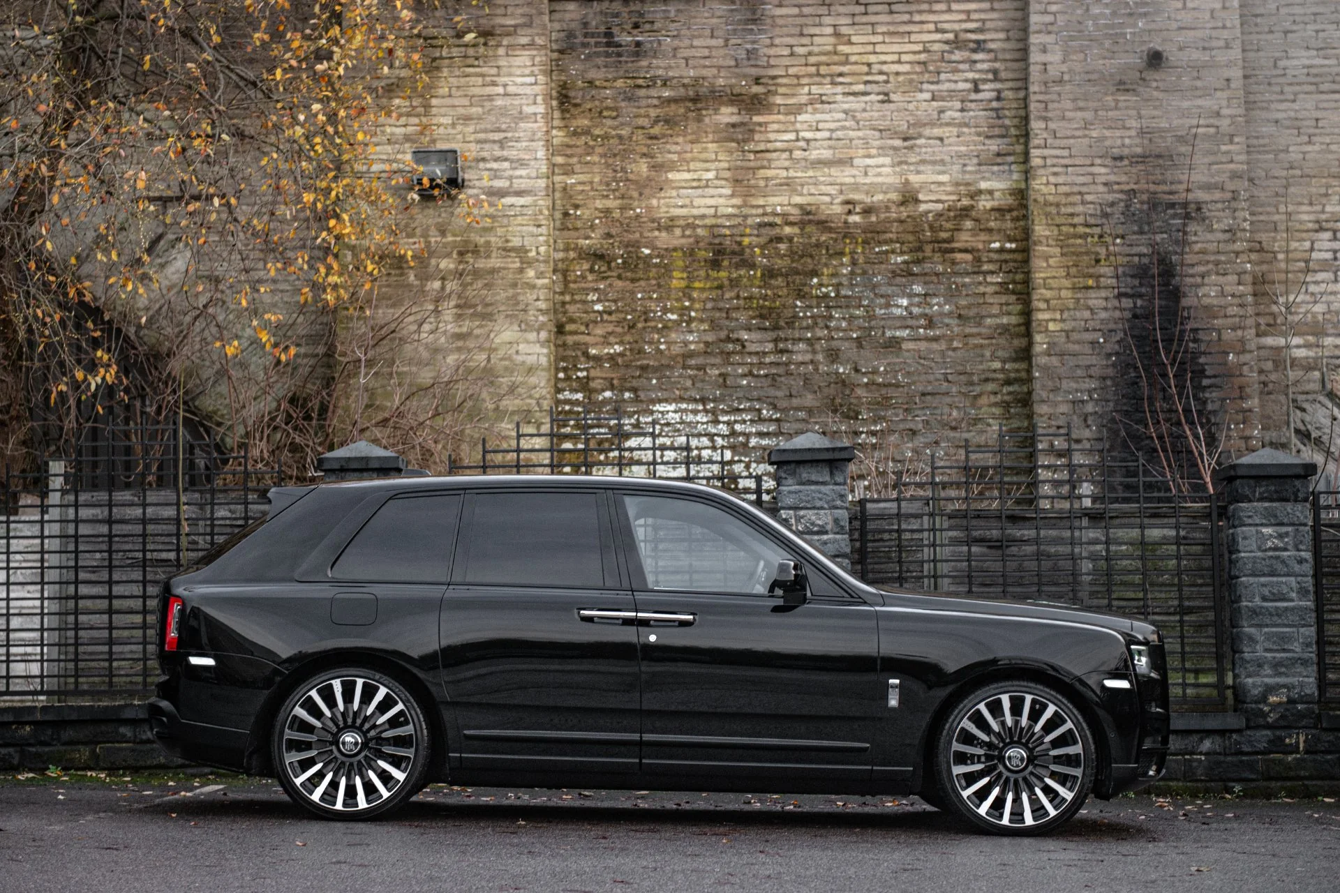 Type 61 Forged Lightweight Alloy Wheels Suitable For Rolls Royce Cullinan (2018 Onwards) - Image 15