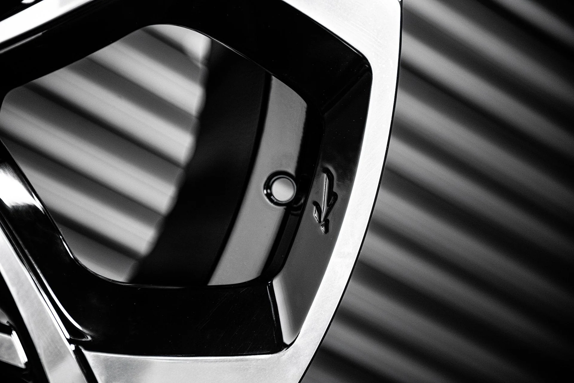 Type 55 Forged Lightweight Alloy Wheels Suitable for Rolls Royce Cullinan (2018 Onwards) - Image 7